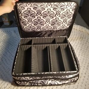 Jewelry Organization Lot Ring Holder and Storage